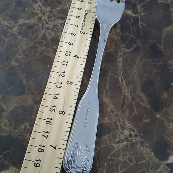 Winco Toulouse 1 Dinner Fork Glossy Stainless Flatware - Picture 3 of 5